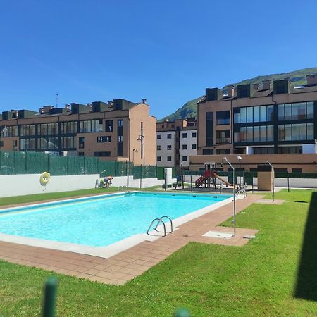 Apartamento Sarastur Posada De Llanes المظهر الخارجي الصورة